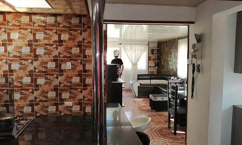 Casa Esquinera Barri...