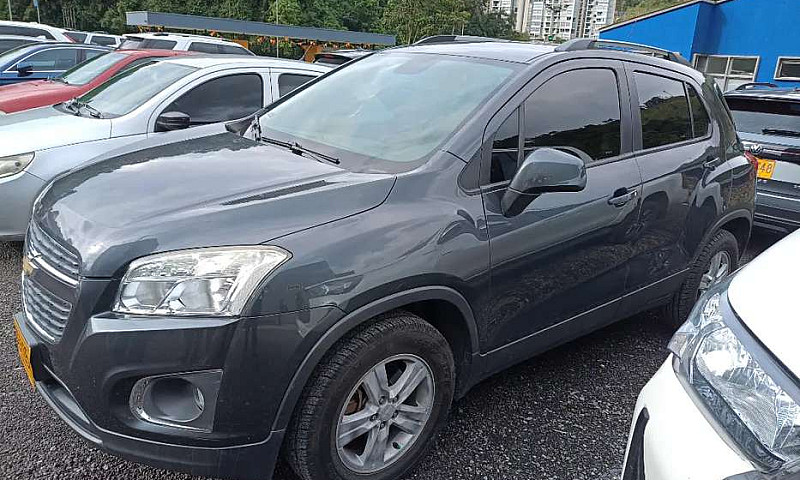 Tracker  1.8 Cc Ls...