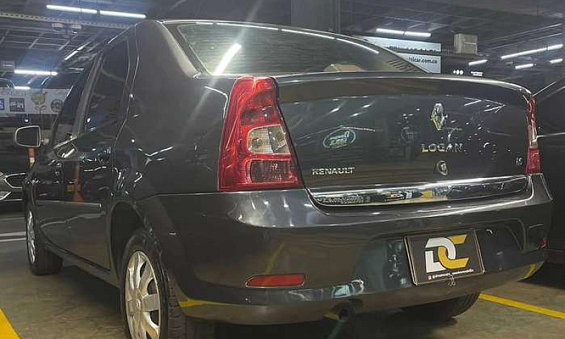 Renault Logan Expres...