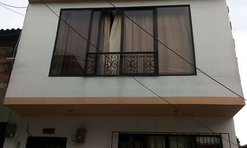 Se Vende Casa Por Vi...