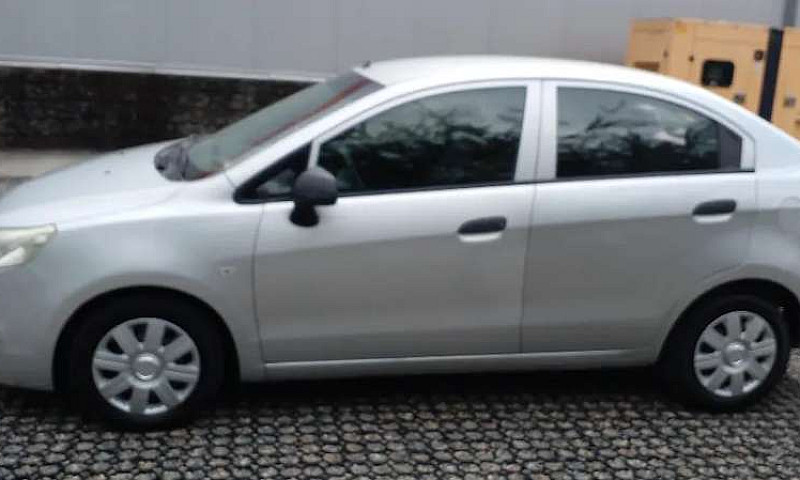 Vendo Chevrolet Sail...