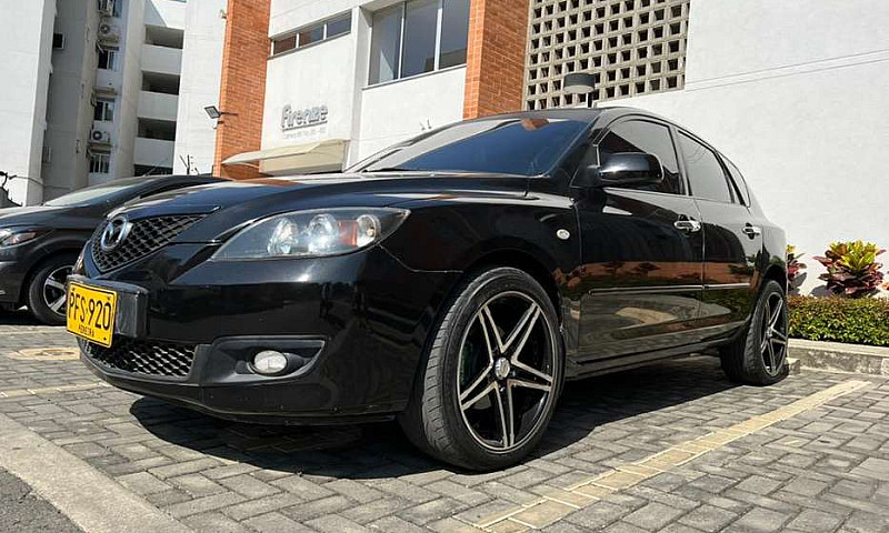 Mazda 3 Modelo 2011...