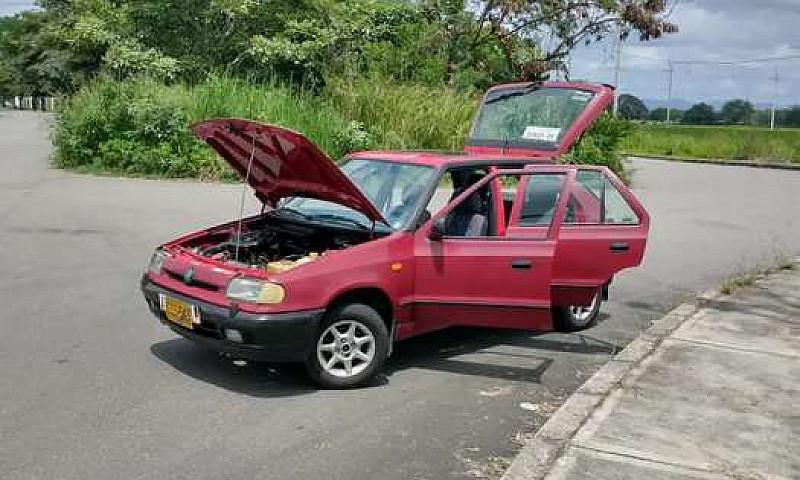 Vendo Skoda Felicia ...