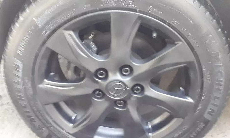 Se Vende Mazda Milen...