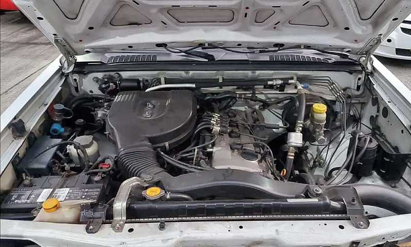 Vendo Carro Nissan D...