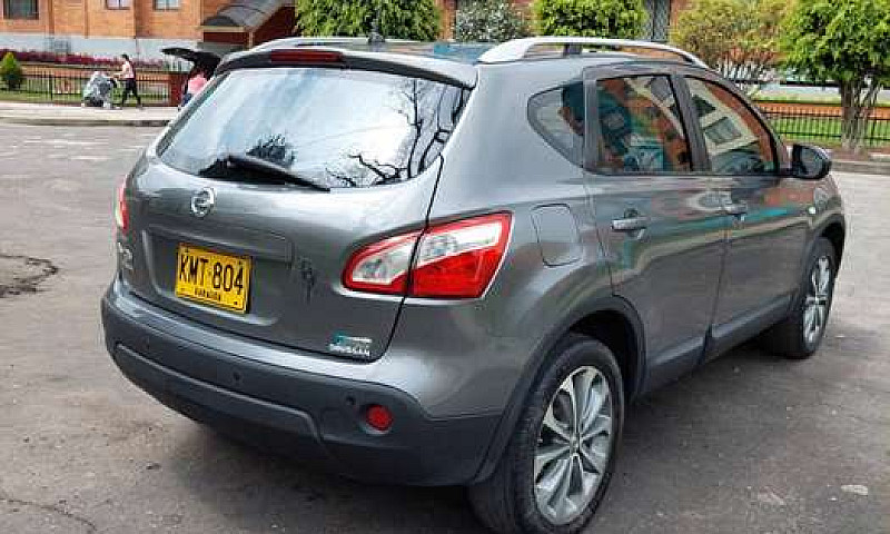 Nissan Qashqai 2012...