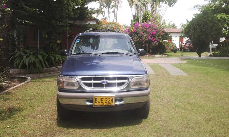 Ford Explorer 1997 X...