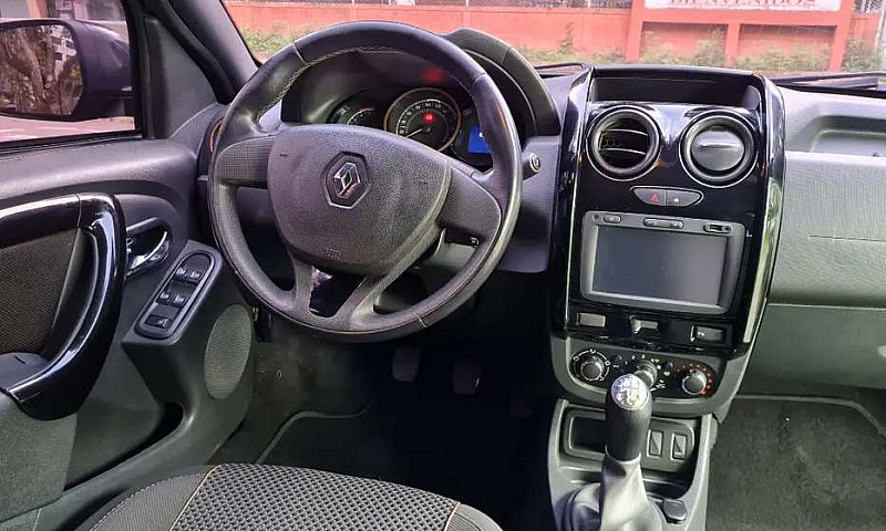 Renault Duster Dinam...