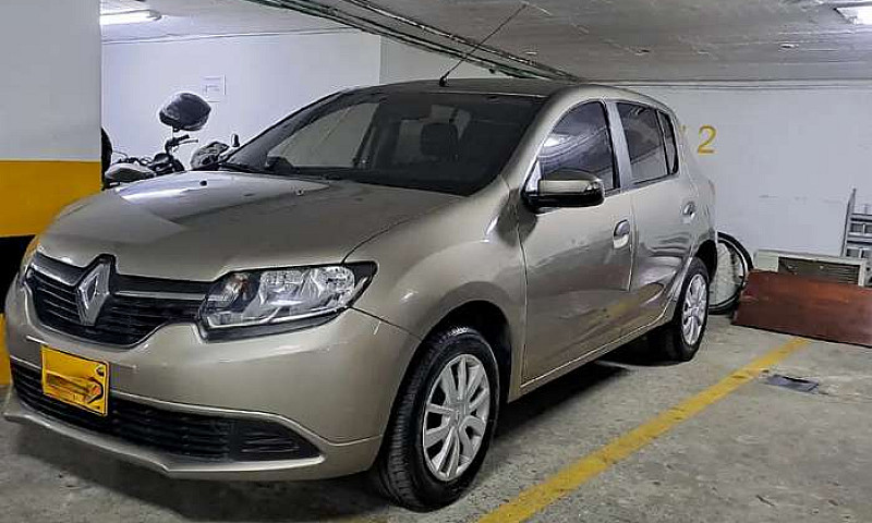 Renault Sandero 2017...