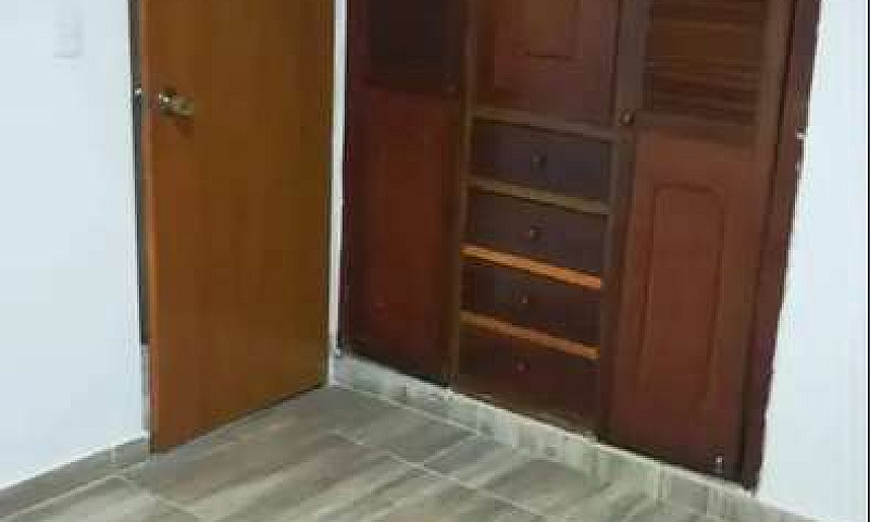 Casa Para Estrenar (...