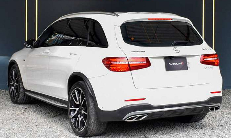 Mercedes Benz Glc 43...