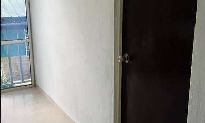 Vendo Casa Esquinera...