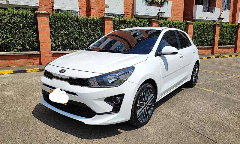 Kia Rio Vibrant 2022...