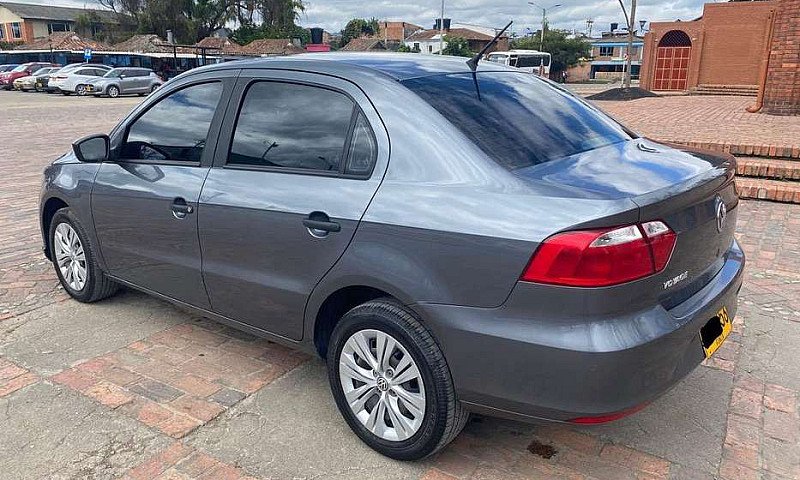 Vendo Vw Voyage 2020...