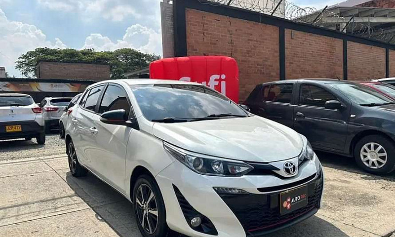 Toyota Yaris 2021 Au...