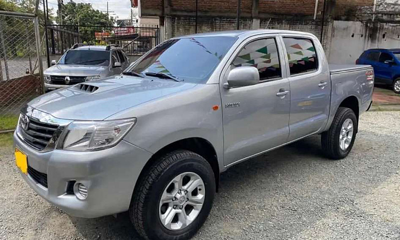 Se Vende Toyota Hilu...