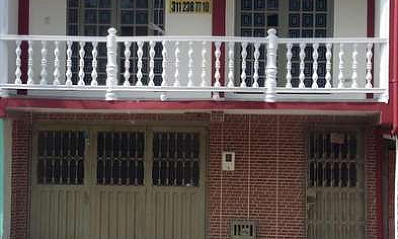 Casa Villavicencio B...