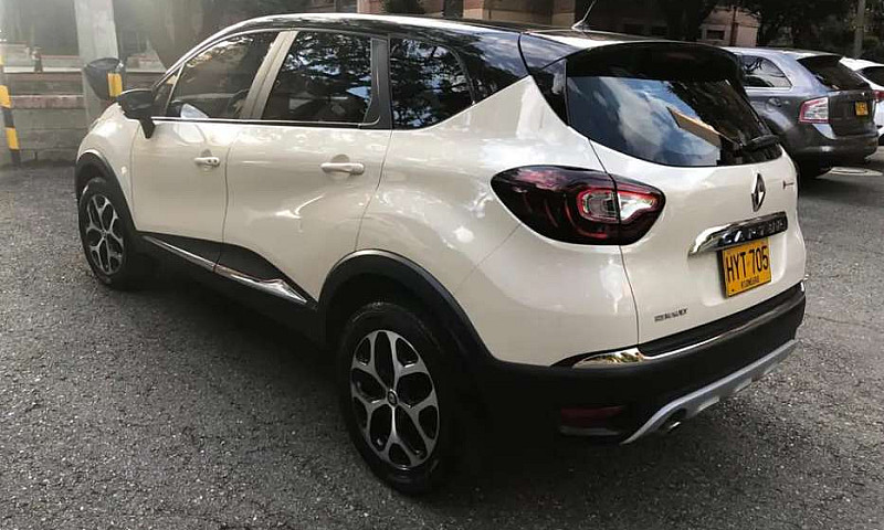 Renault Captur 2017...