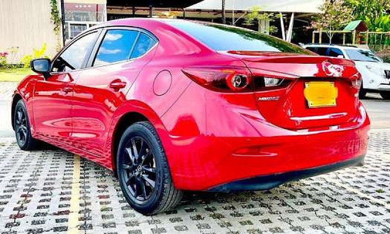 Mazda 3 Touring 2029...