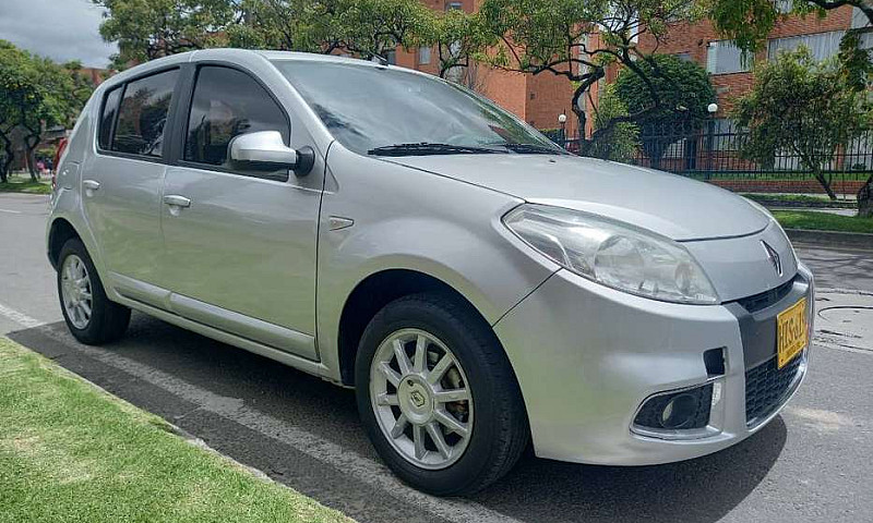 Renault Sandero 1.6 ...