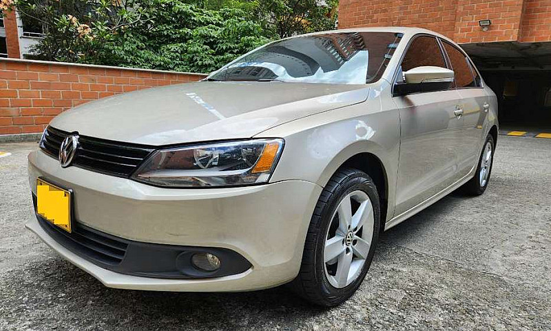 Volkswagen Jetta Tre...