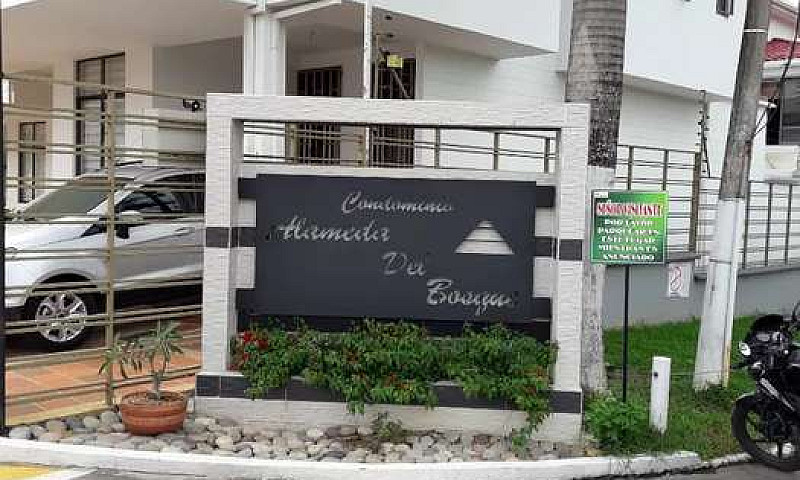 Hermosa Casa En Conj...