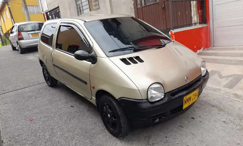 Vendo  Twingo Mod 99...