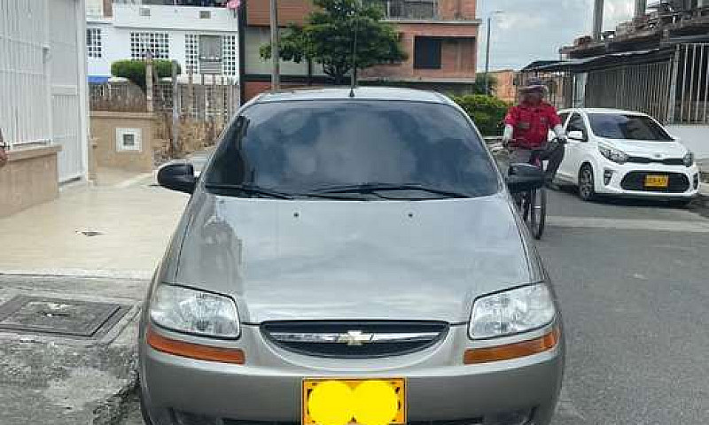 Se Vende Aveo Family...