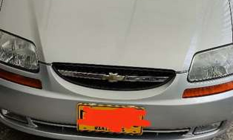Vendo Aveo Familia E...