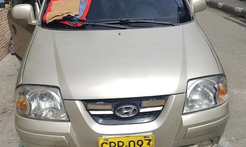 Hyundai Santro...