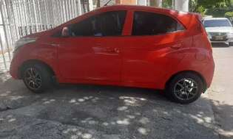 Carro Hyundai Eon 20...