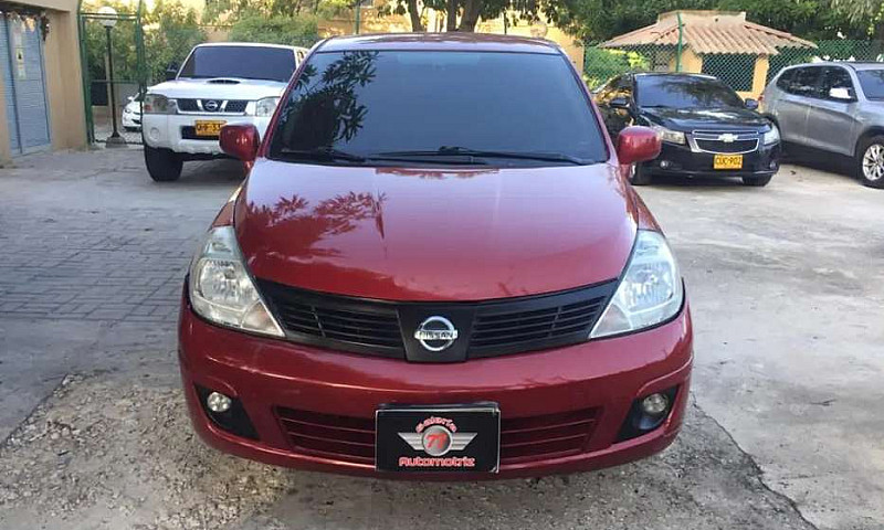 Nissan Tiida Mio 1.8...