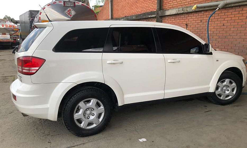 Dodge Journey 2010...
