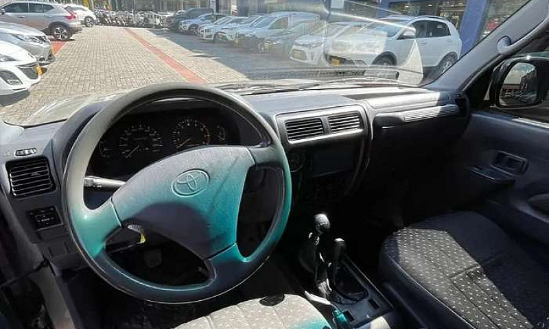 Toyota Prado Sumo 20...