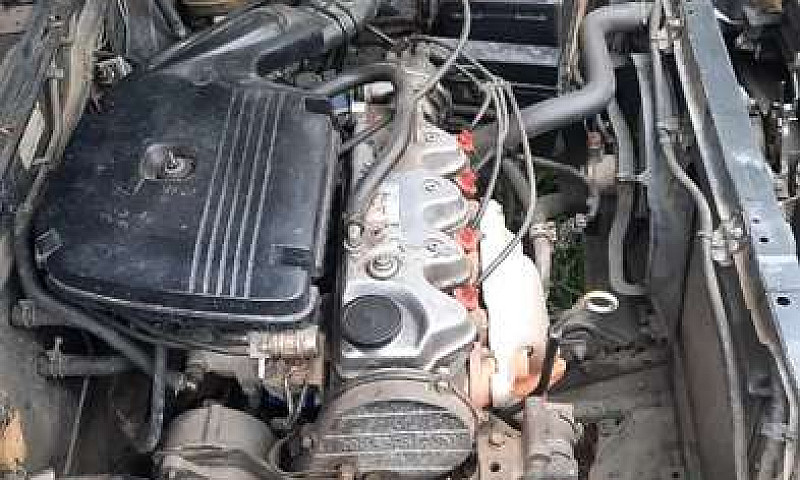 Nissan Sentra B13...