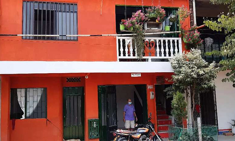 Se Vende Casa 2 Piso...