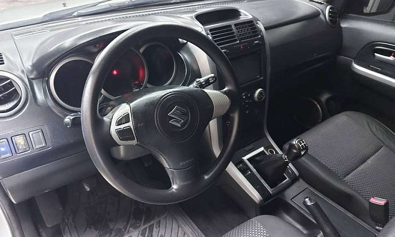 Susuki Grand Vitara ...