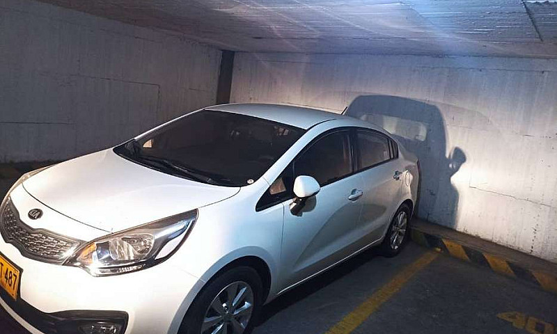 Kia Rio Ub Ex...