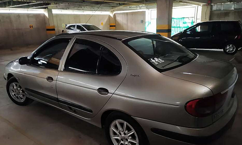 Se Vende Renault Meg...