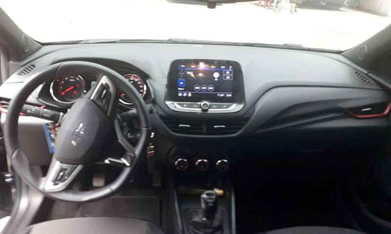 Vendo Onix Turbo 202...