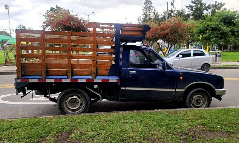 Chevrolet Luv De Est...