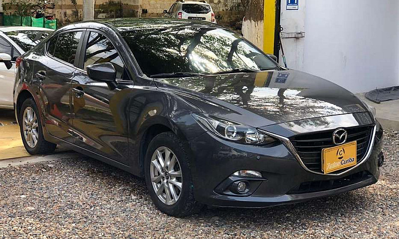 Mazda 3 Touring 2017...