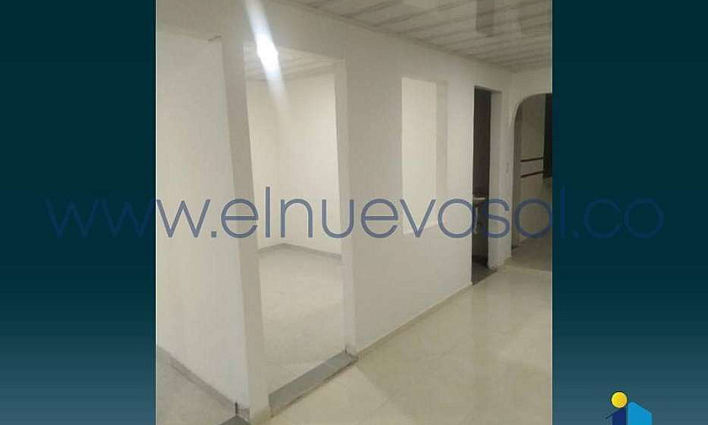 Hermosa Casa Economi...