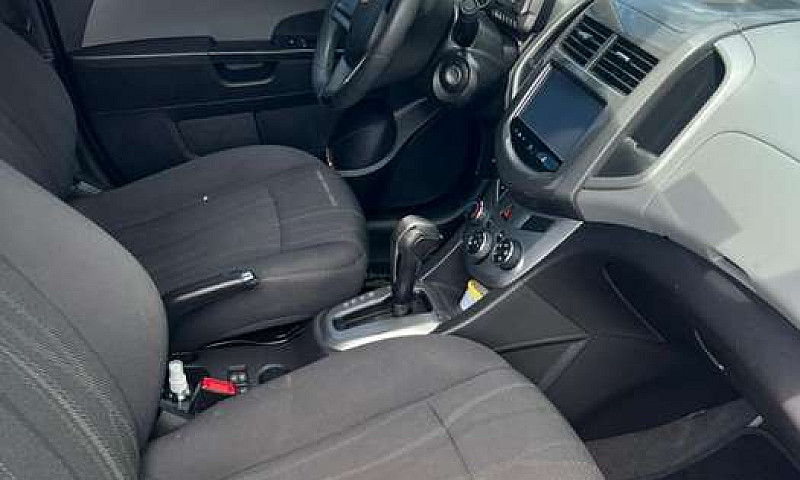 Vendo Chevrolet Soni...