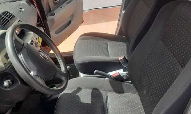 Daihatsu Sirion...