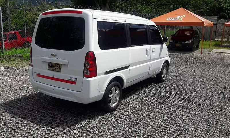 Vendo Chevrolet N300...