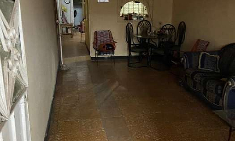 Se Vende Casa Barrio...