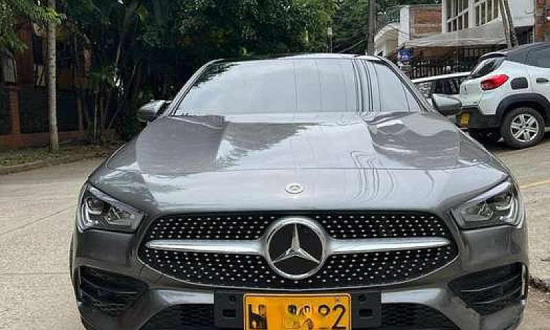 Vendo Mercedes Benz ...