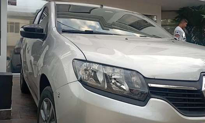 Vendo Renault Sander...