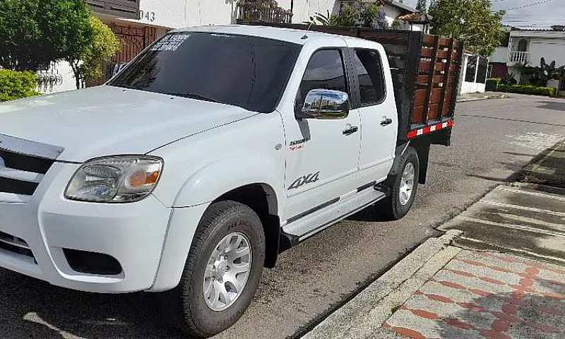 Mazda Bt 50 4X4 Dies...